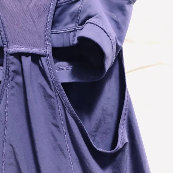 Lululemon Sport Purple Tank Top Size 4 Built In Bra - Picture 9 of 16